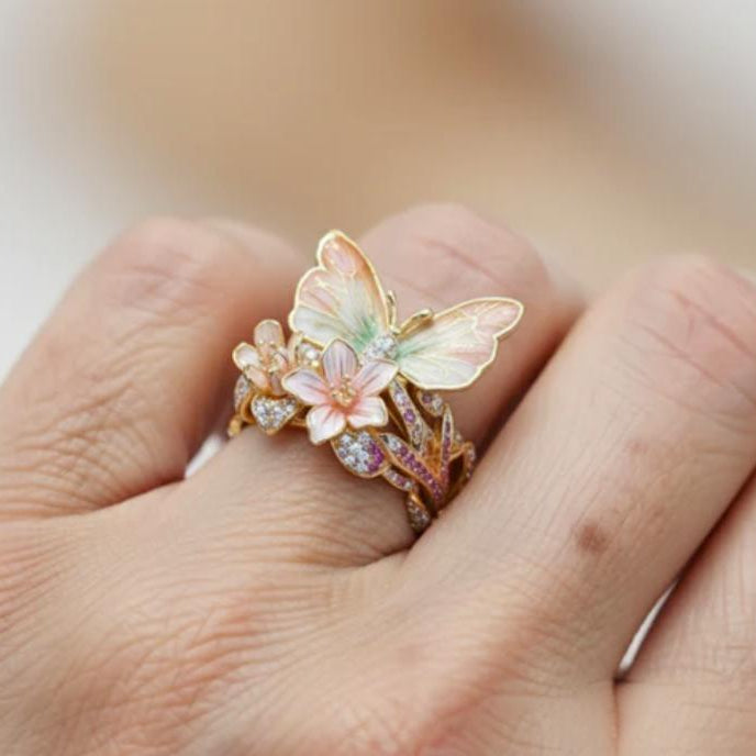 Brimhaven vintage zlatý květinový prsten – elegantní motýl a romantický květinový design, dokonalý vánoční dárek.🌸💎