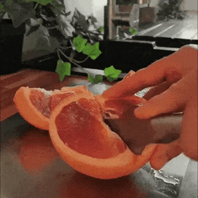 🚚 Doprava zdarma – vy si jen užijte rozbalování! Coeurva™ krájecí deska z titanové slitiny – ultra odolná, hygienická a šetrná k nožům, nezbytný pomocník do vaší kuchyně